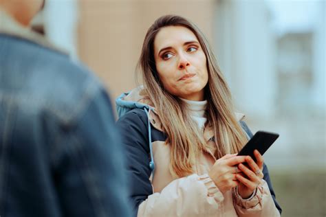 asperger relatie eenzaam|Als je partner emotioneel onbereikbaar is en het。